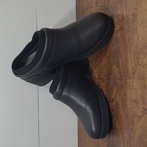 EUC Abeo Shoes Women's sz 9 Capital Clog Black Leather Chunky Platform Shoe